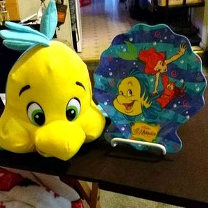 Little Mermaid plate  Flounder plush